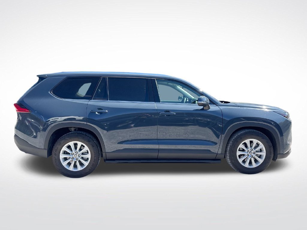 Used 2024 Toyota Grand Highlander AWD image 7