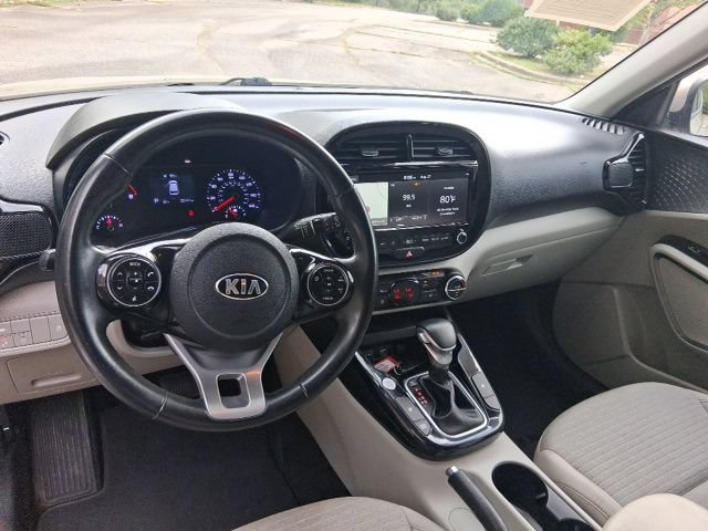 Used 2020 Kia Soul EX FWD image 14
