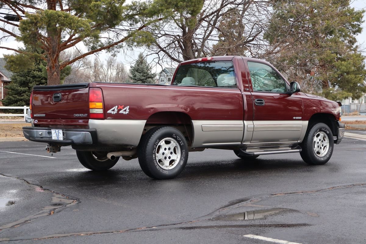 Used 1999 Chevrolet Silverado 1500 LS w/ Firm Ride Suspension Pkg image 5