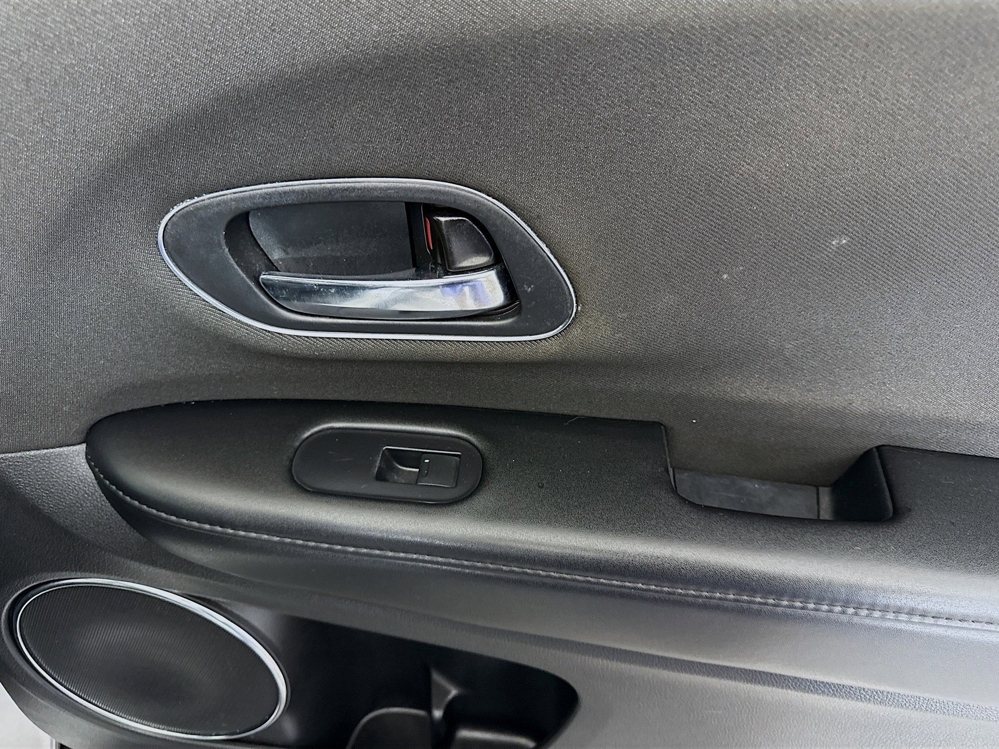 Used 2022 Honda HR-V EX image 32