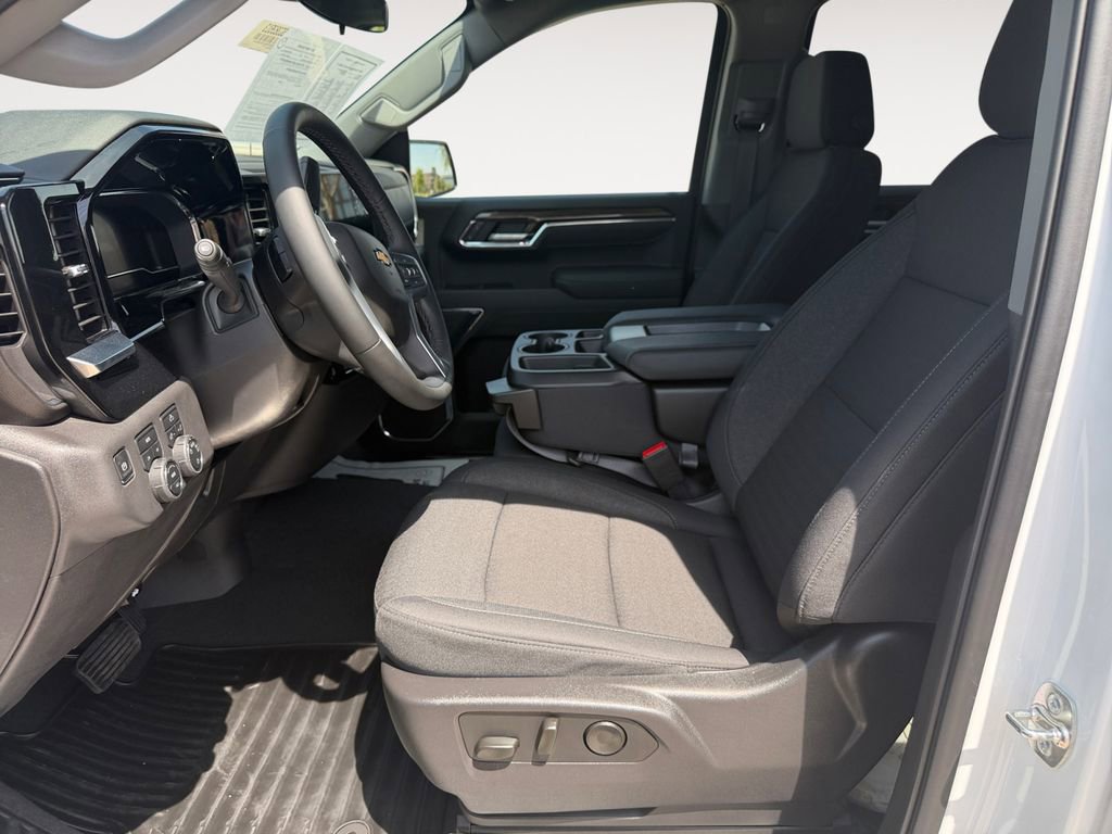 Used 2025 Chevrolet Silverado 1500 LT image 14