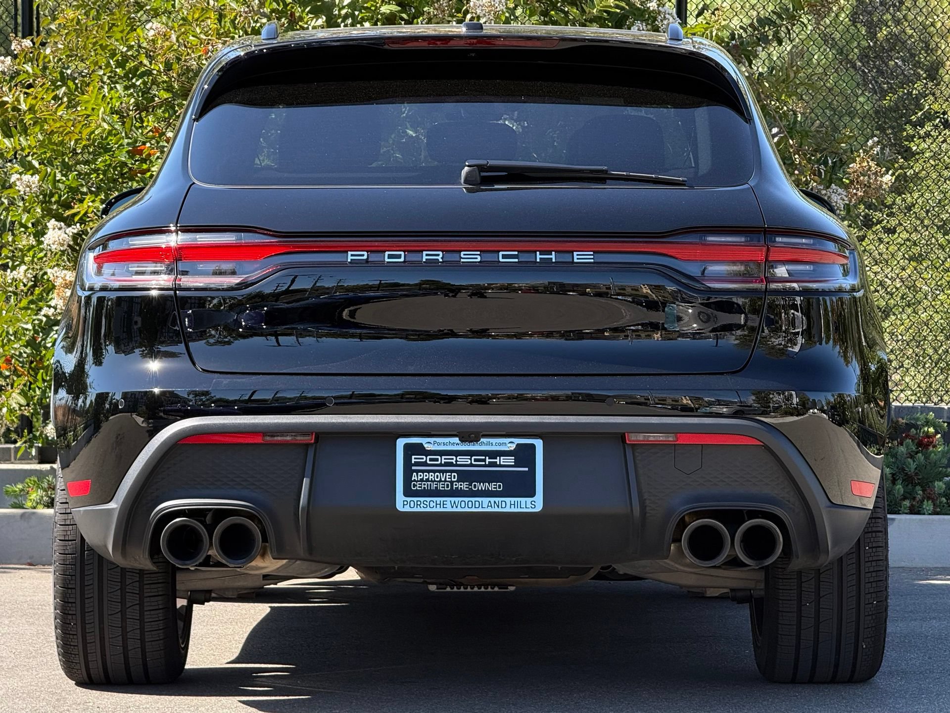 Used 2026 Porsche Macan AWD/4WD image 6