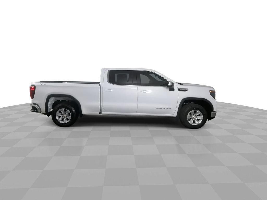 Used 2025 GMC Sierra 1500 SLE image 9