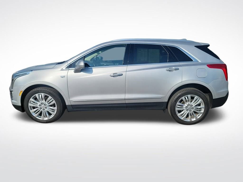 Used 2019 Cadillac XT5 Premium Luxury image 2