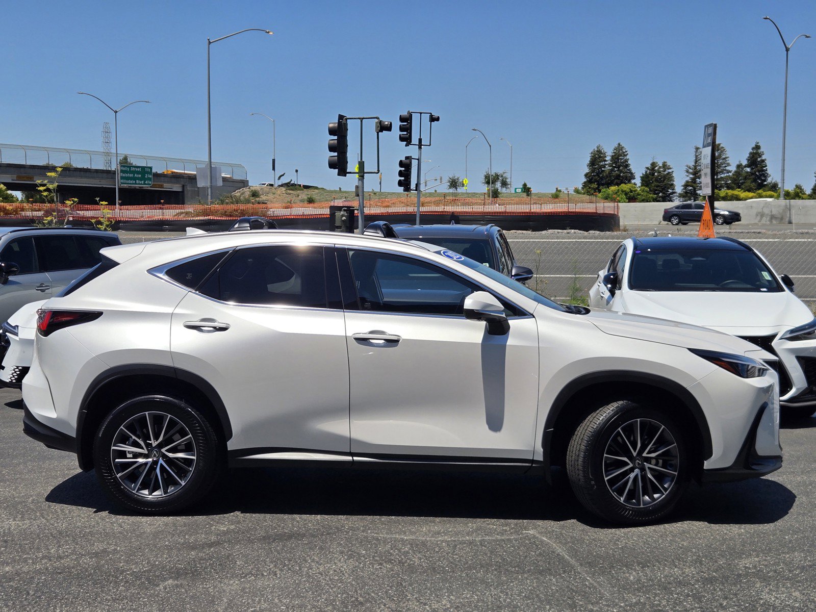 Certified 2025 Lexus NX 350h AWD w/ Premium Package image 3