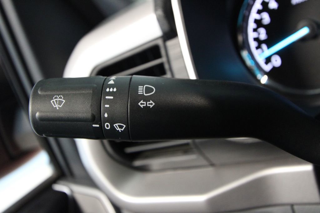 Used 2022 Ford F150 XLT w/ Equipment Group 302A High image 12