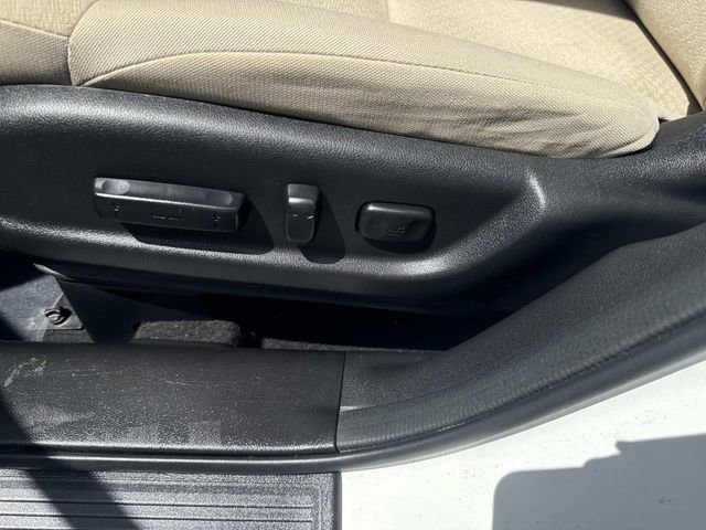 Used 2015 Honda CR-V EX image 22