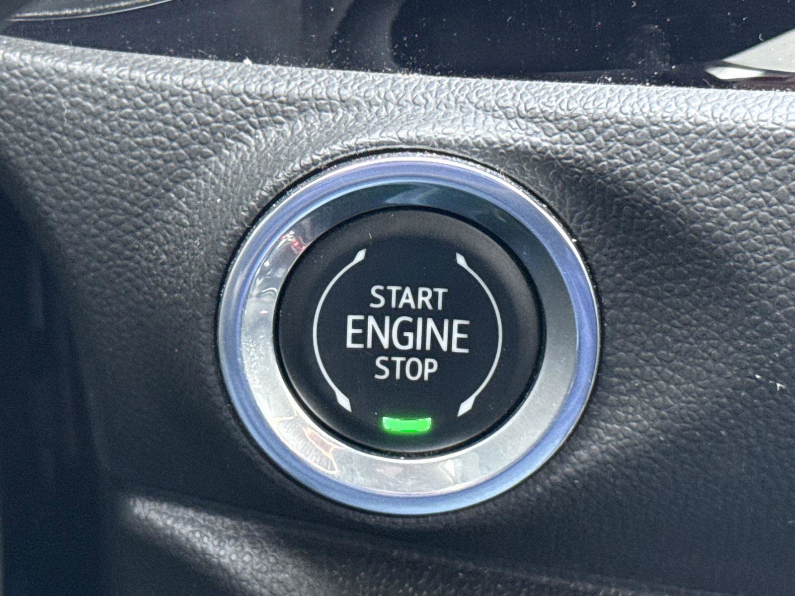 Used 2023 Buick Encore GX Preferred w/ Cold Weather Comfort Package image 17