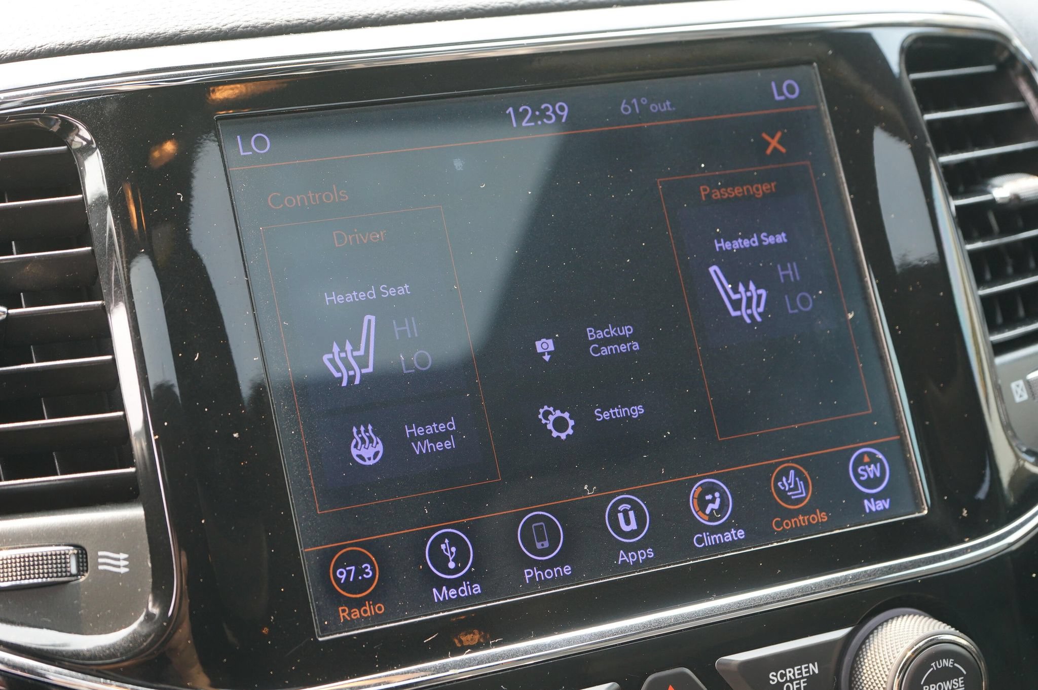 Used 2019 Jeep Grand Cherokee Laredo AWD/4WD image 22