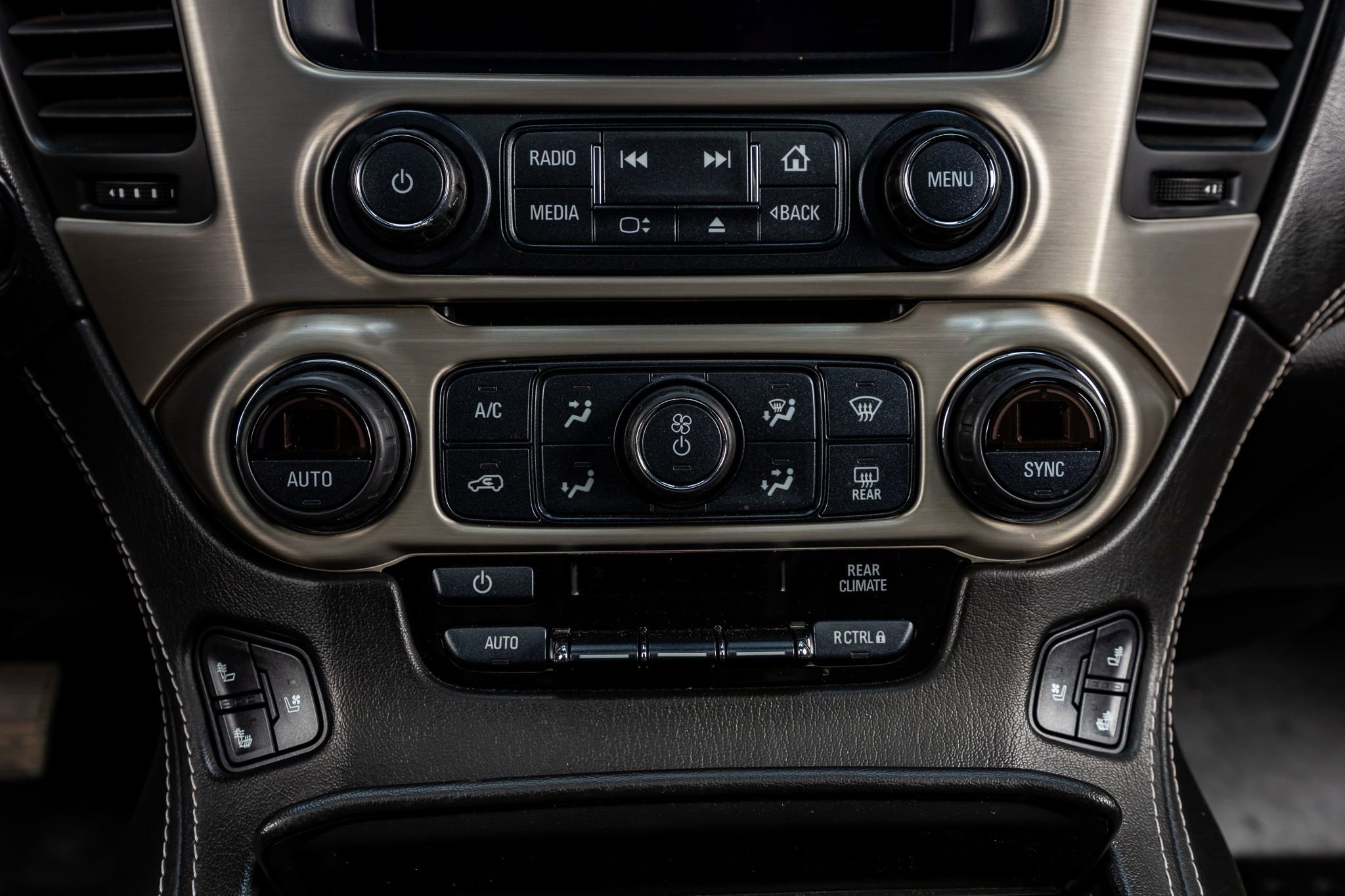 Used 2019 GMC Yukon Denali w/ Denali Ultimate Package image 23