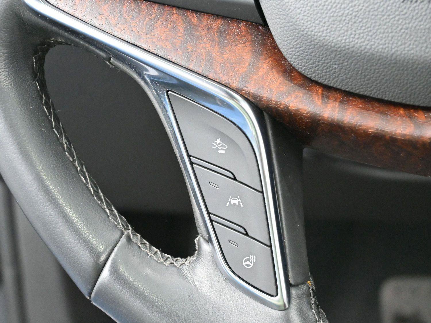 Certified 2023 Cadillac XT5 Premium Luxury image 20