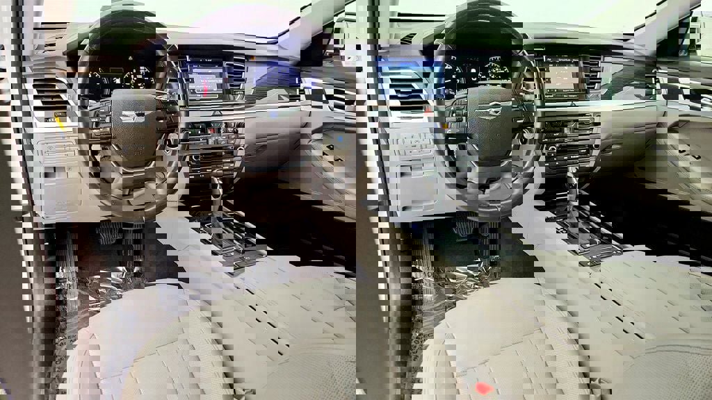 Used 2017 Genesis G80 3.8 w/ Option Group 02 image 13