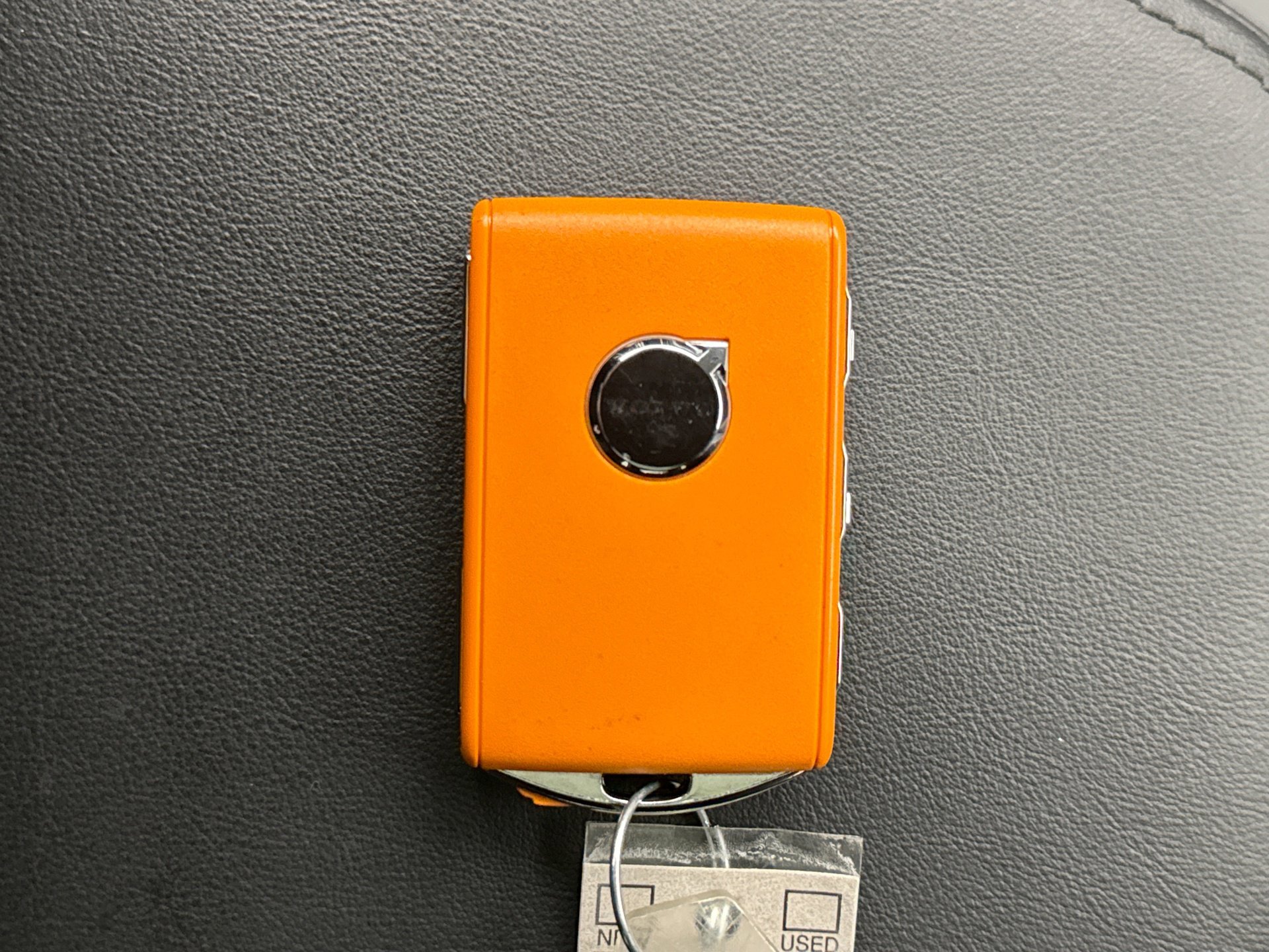 Used 2025 Volvo XC60 B5 Plus image 22