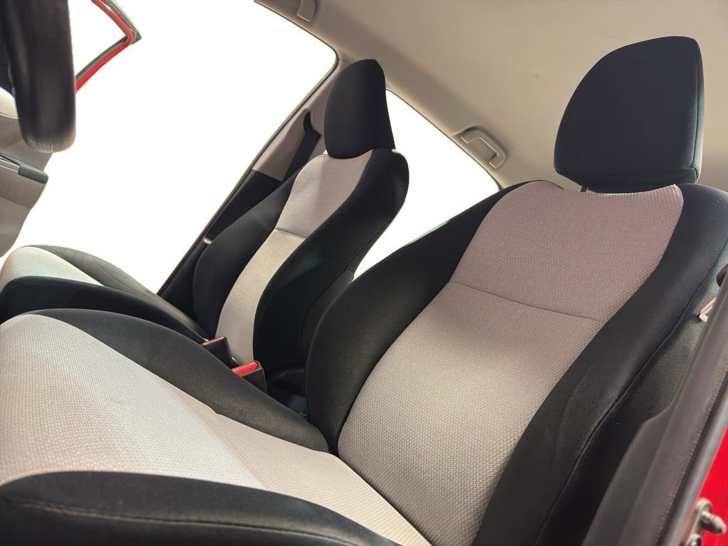 Used 2014 Toyota Yaris L FWD image 14