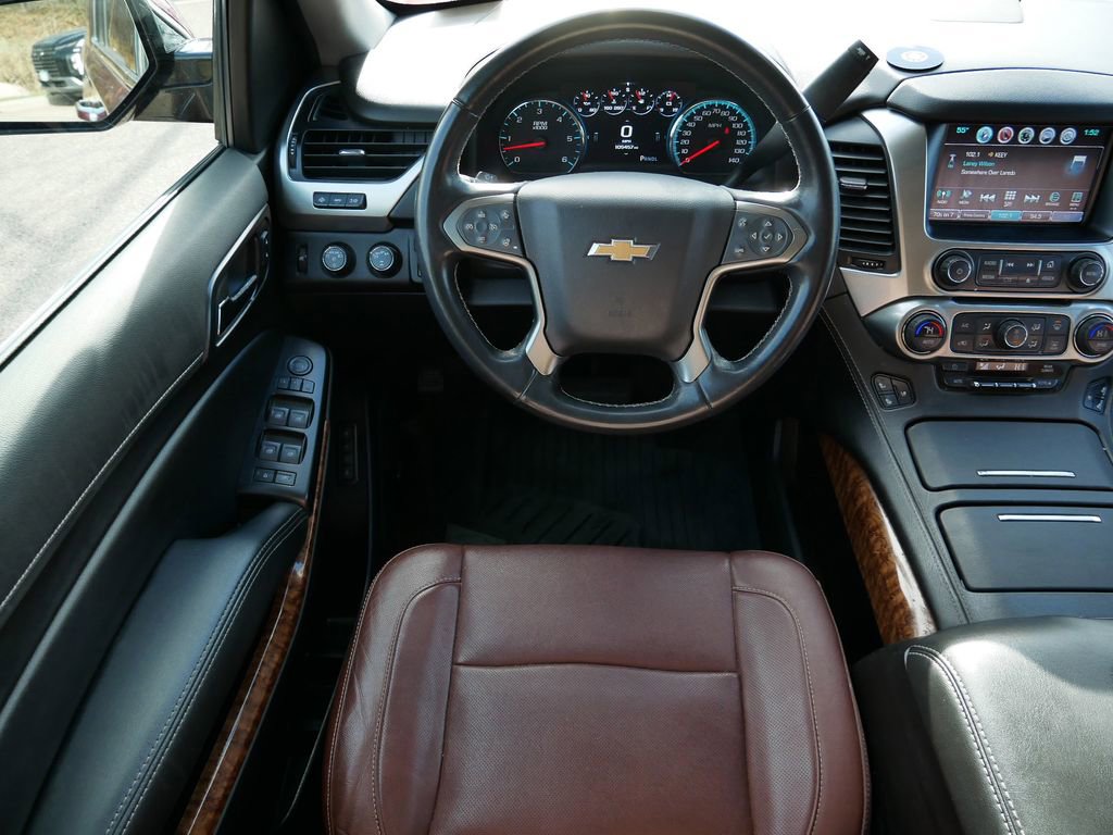Used 2020 Chevrolet Tahoe Premier w/ Premier Plus Edition image 18