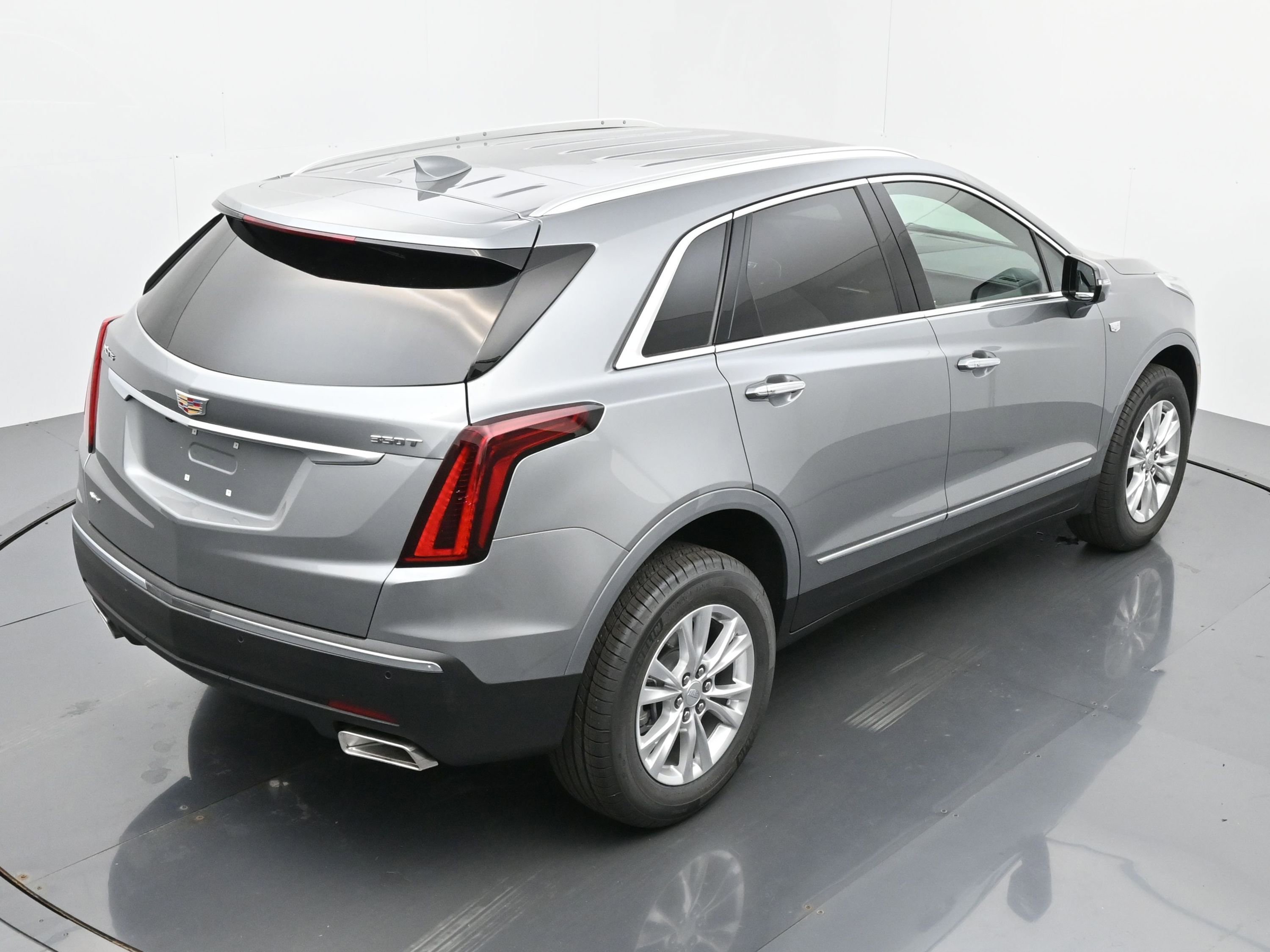 New 2025 Cadillac XT5 Luxury AWD/4WD image 27