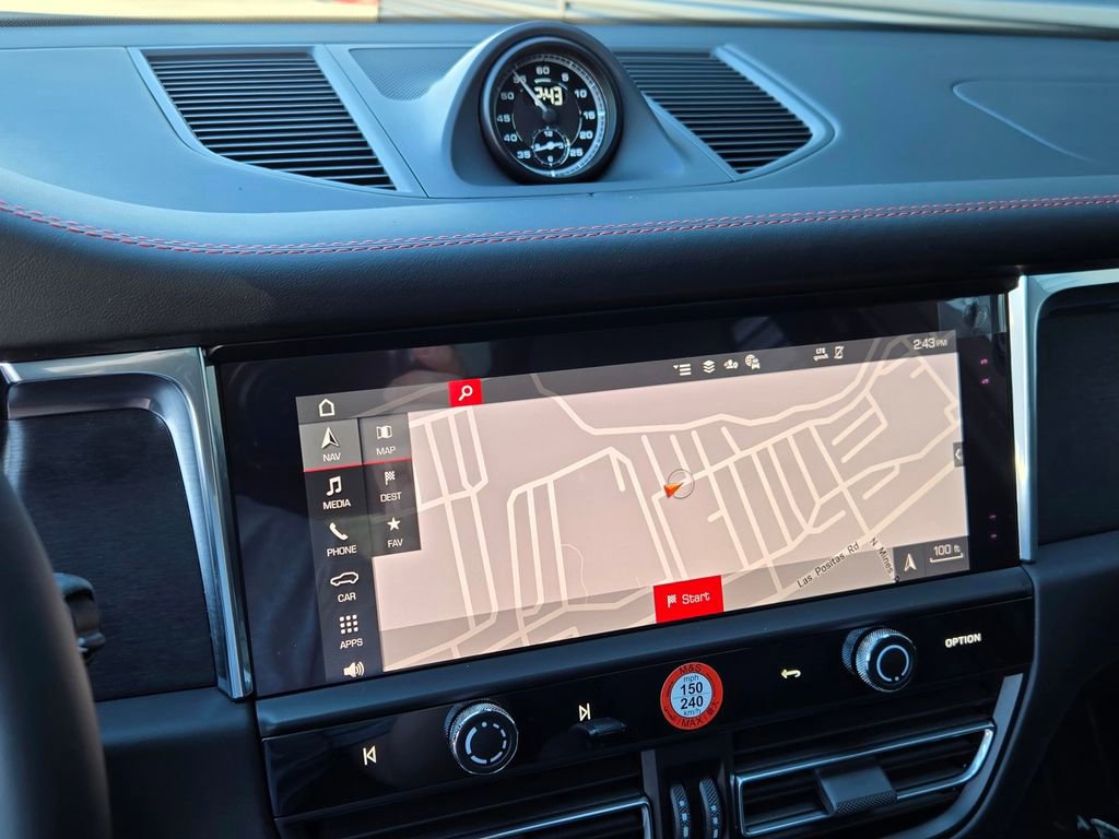 New 2026 Porsche Macan GTS AWD/4WD image 22