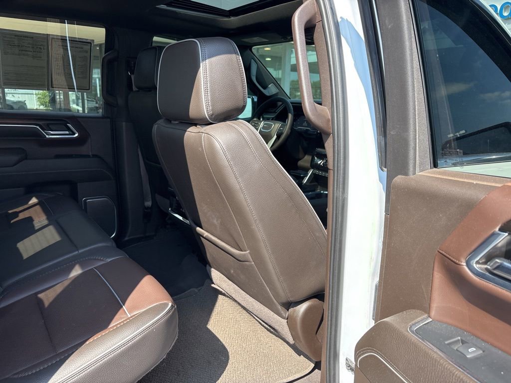 Used 2024 GMC Sierra 1500 Denali w/ Denali Reserve Package image 17