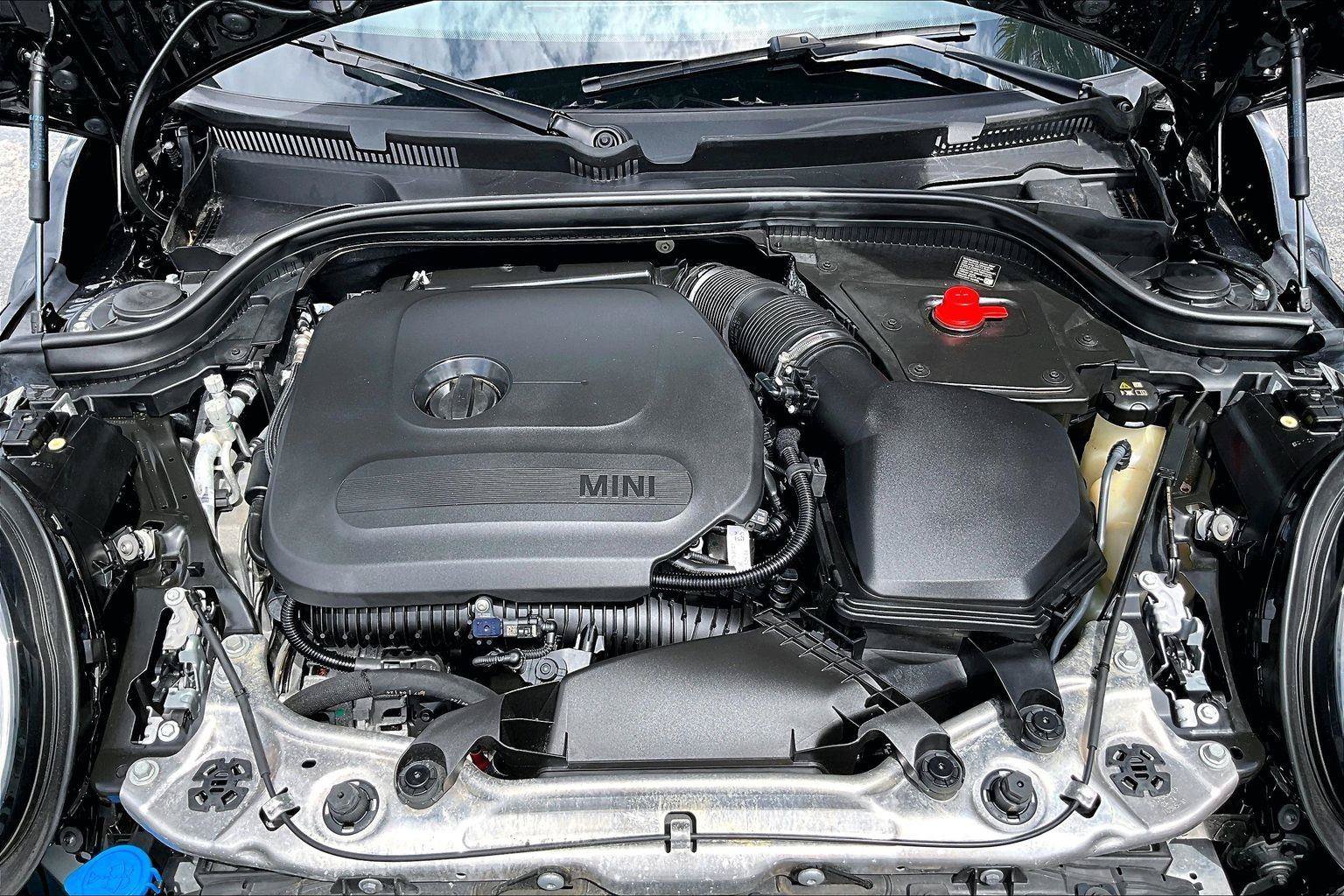 Used 2025 MINI Cooper S FWD image 32