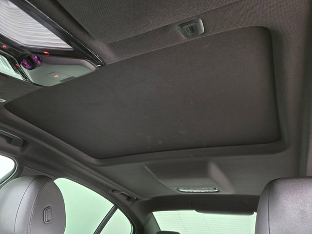 Used 2019 BMW 530i w/ Convenience Package image 14