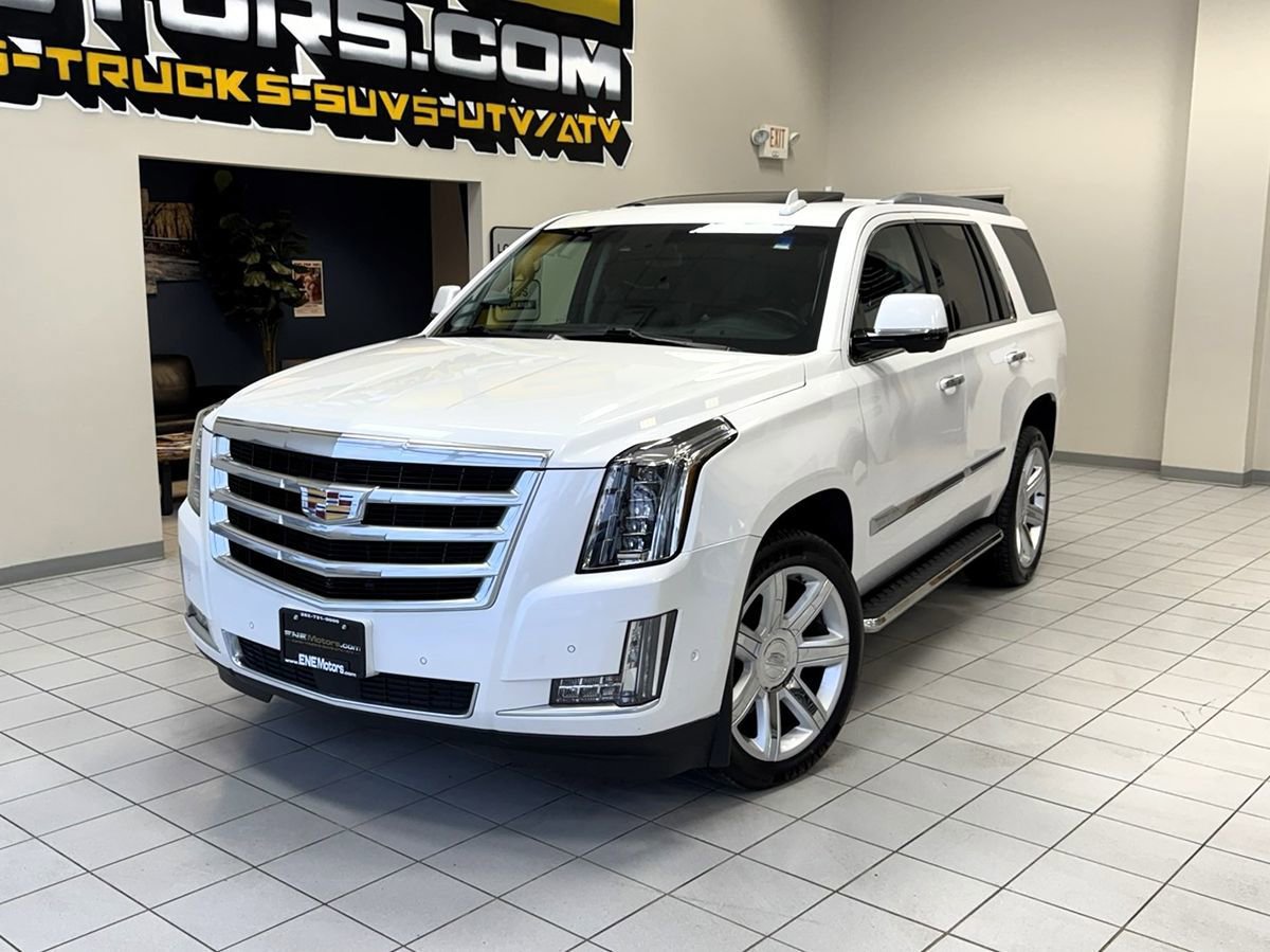 Used 2017 Cadillac Escalade Premium Luxury AWD/4WD image 1