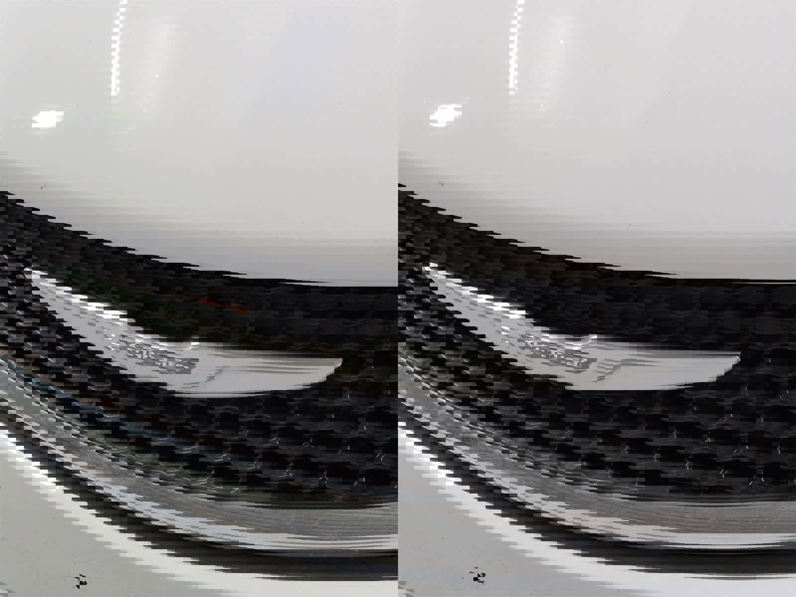 Certified 2017 Chrysler 200 Limited Platinum image 13