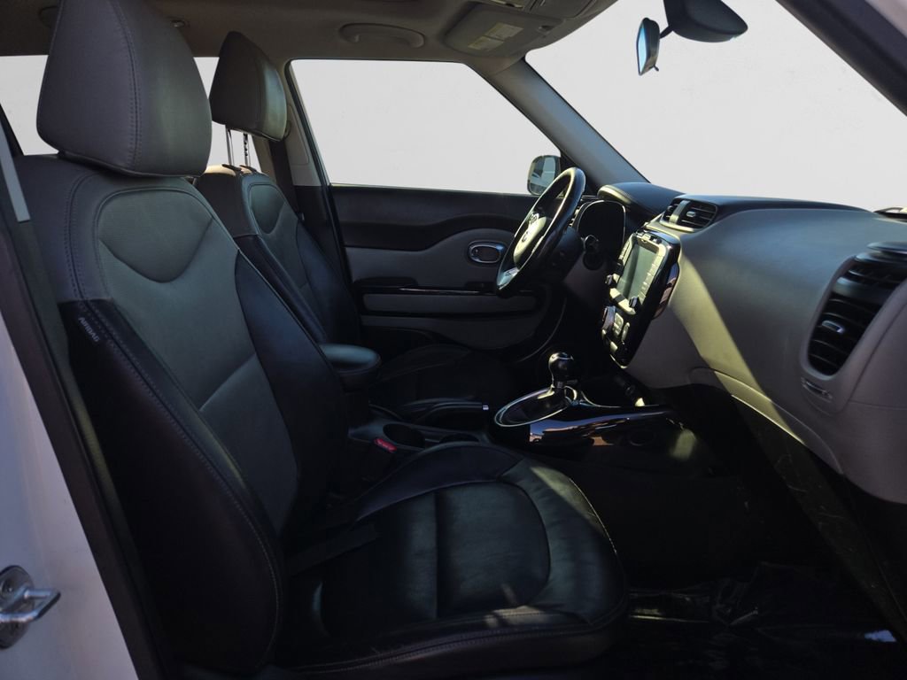 Used 2019 Kia Soul + w/ Primo Package image 17