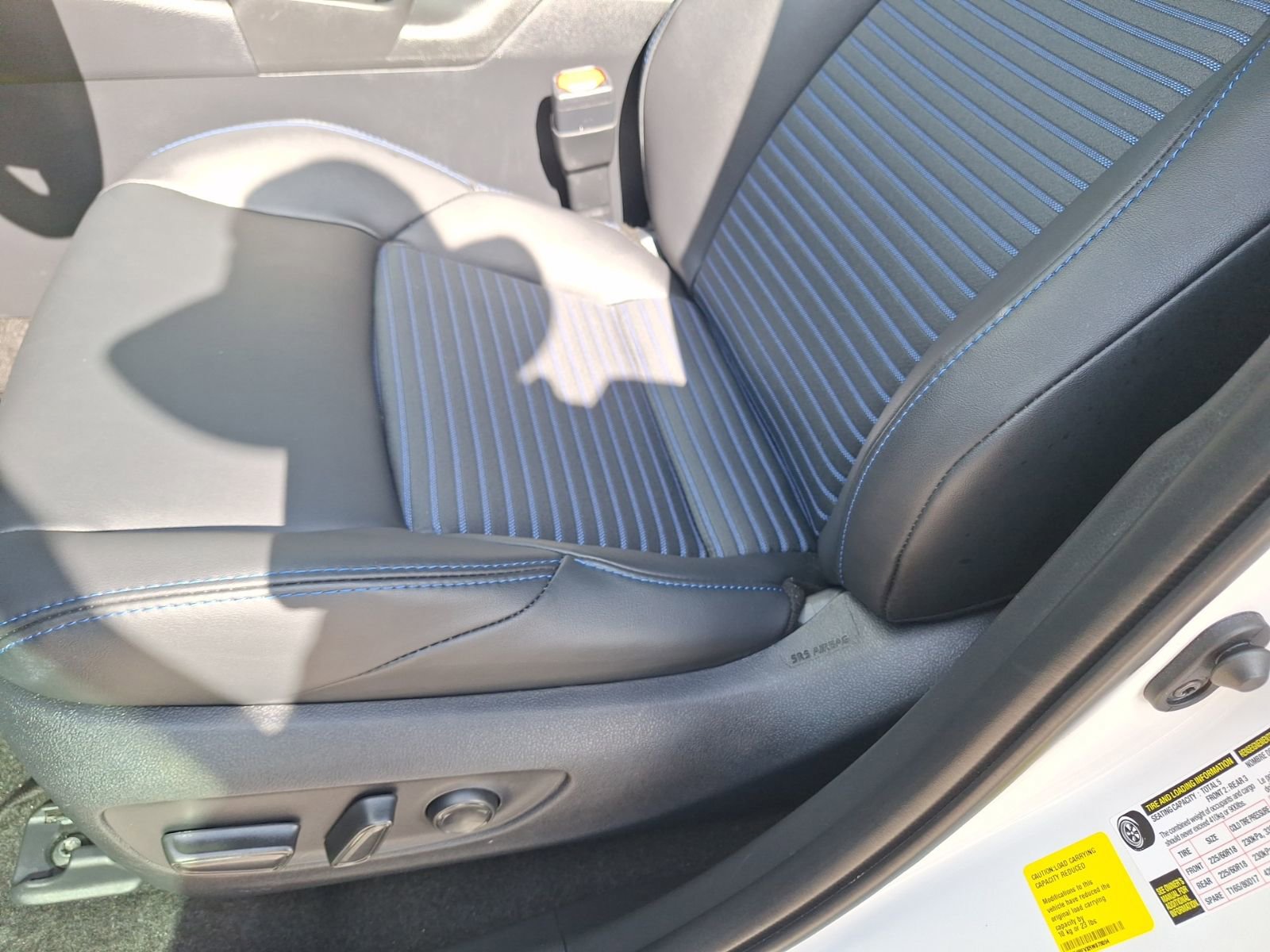 Used 2024 Toyota RAV4 XSE image 17