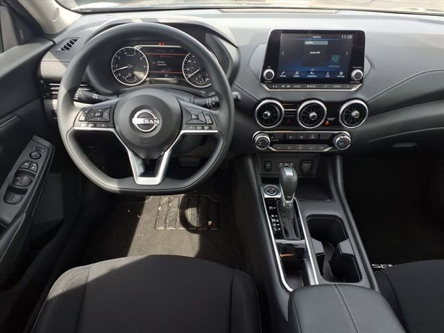 Certified 2025 Nissan Sentra SV w/ Trunk Package image 9