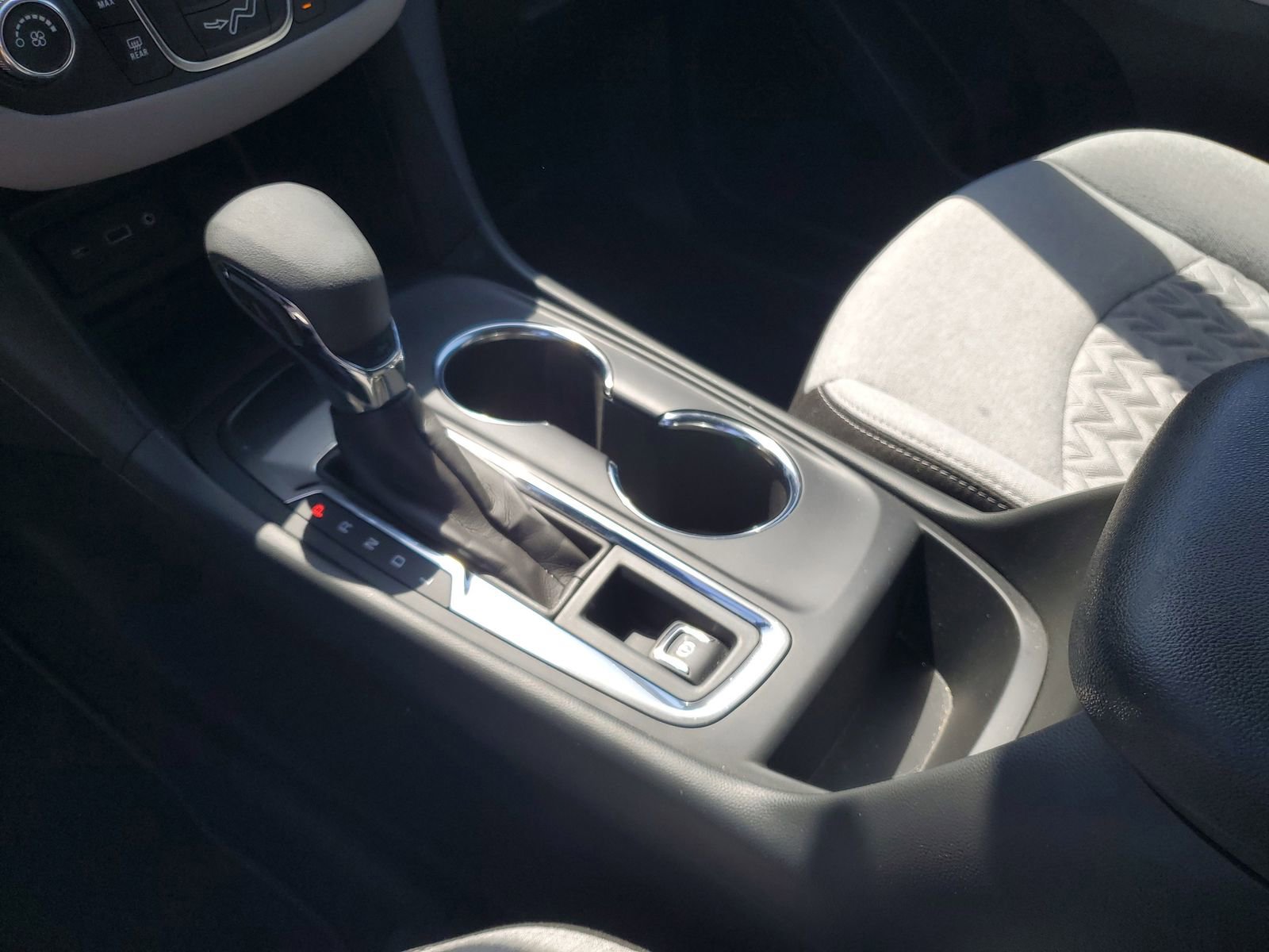 Used 2023 Chevrolet Equinox LS w/ LS Convenience Package image 19