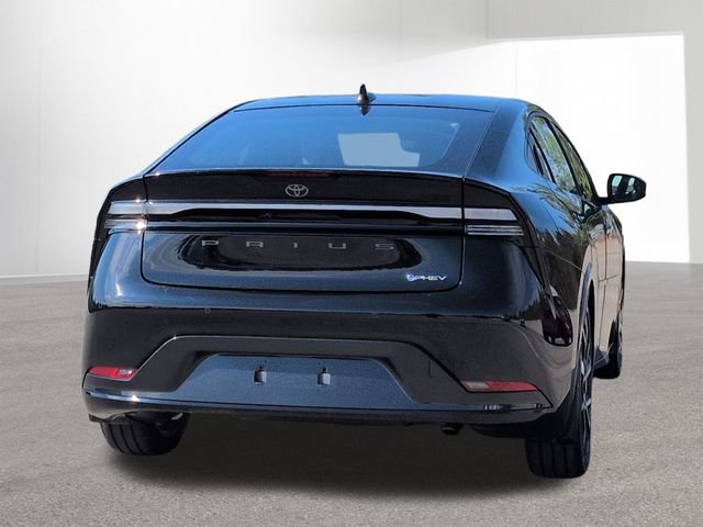 New 2026 Toyota Prius Plug-In Hybrid image 5
