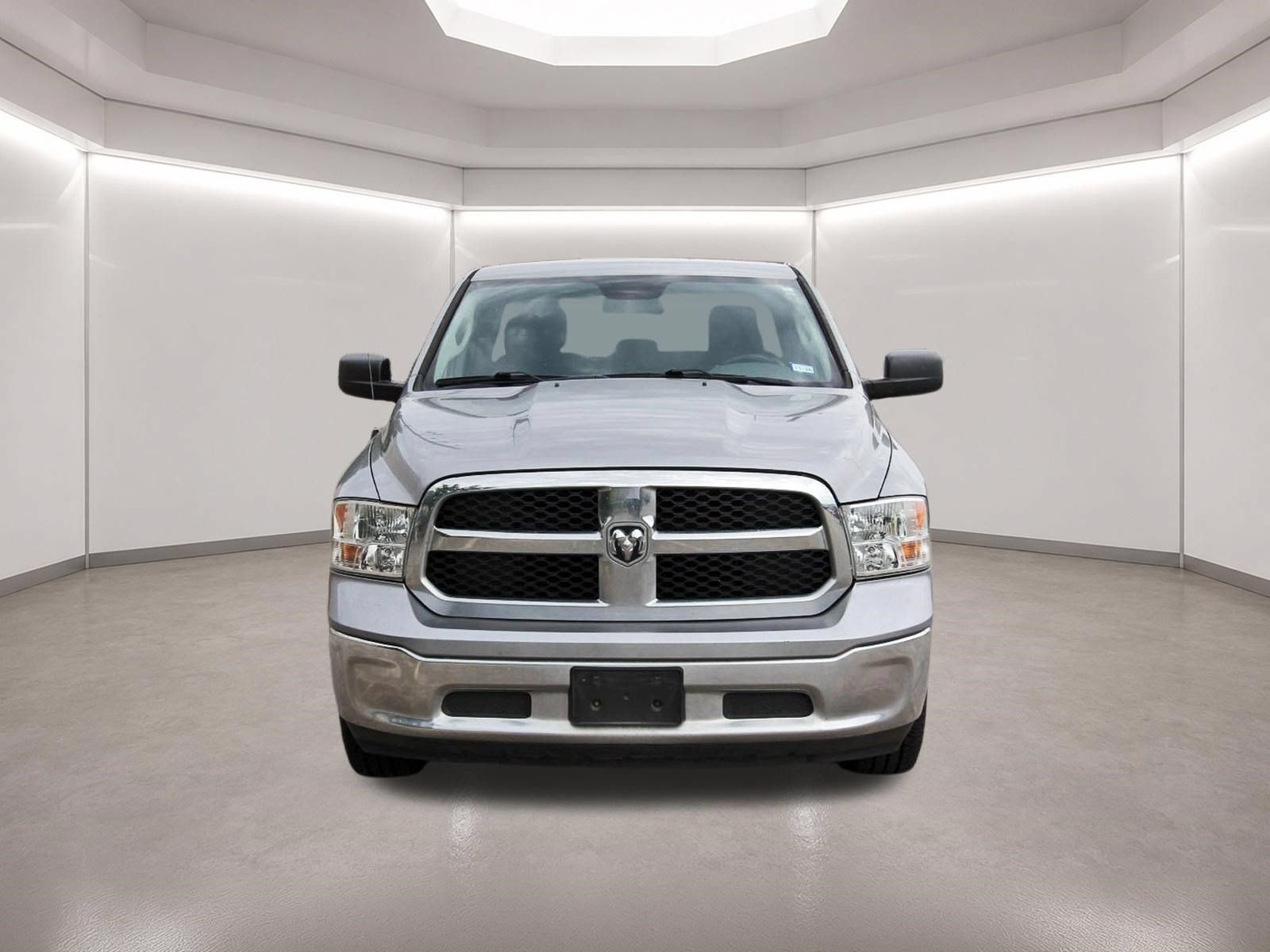 Used 2019 RAM 1500 Tradesman w/ Chrome Plus Package RWD image 2