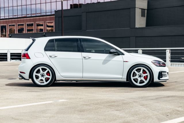 Used 2019 Volkswagen GTI SE FWD image 13