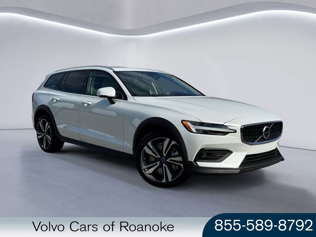 New 2026 Volvo V60 B5 Cross Country Plus w/ Protection Package Premier