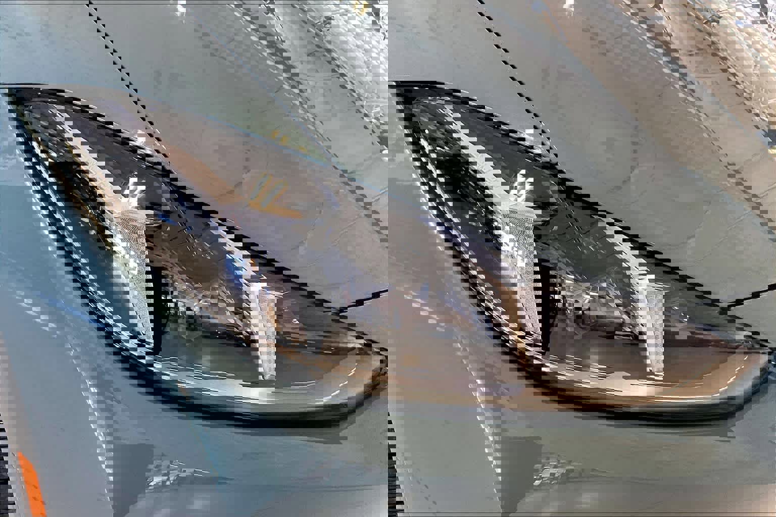 Used 2025 BMW i4 eDrive40 w/ Premium Package image 13