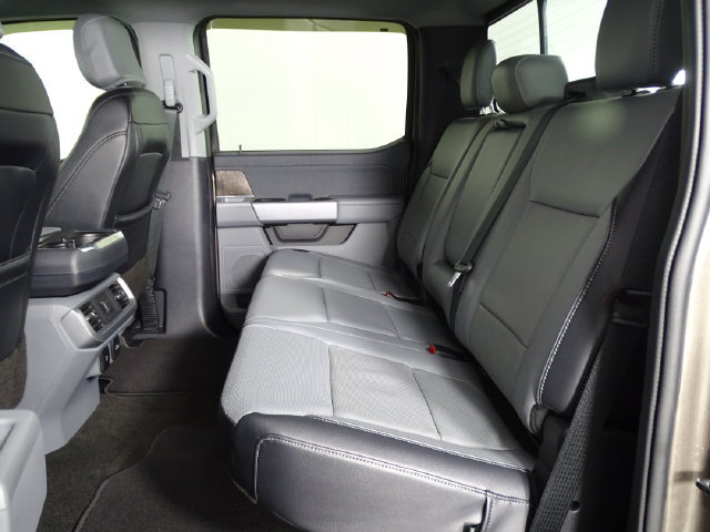 Used 2022 Ford F150 Lariat AWD/4WD image 11