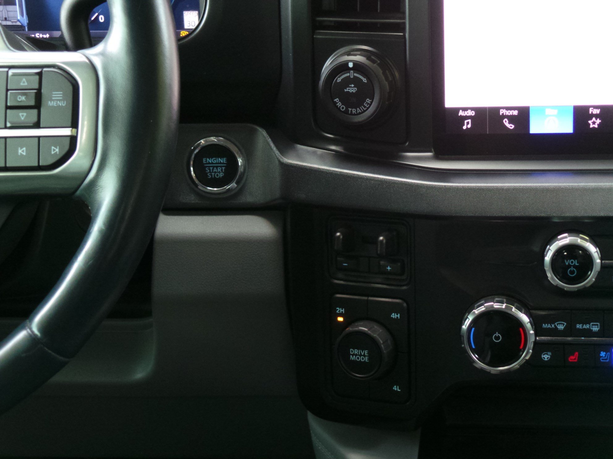 Used 2024 Ford F450 Limited w/ FX4 Off-Road Package AWD/4WD image 18