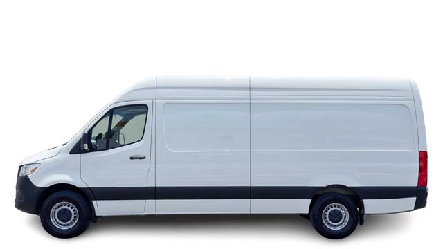 Used 2025 Mercedes-Benz Sprinter 2500 image 1