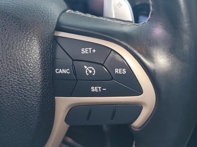 Used 2016 Jeep Grand Cherokee Limited AWD/4WD image 18