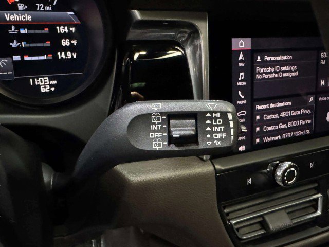 Used 2024 Porsche Macan image 38