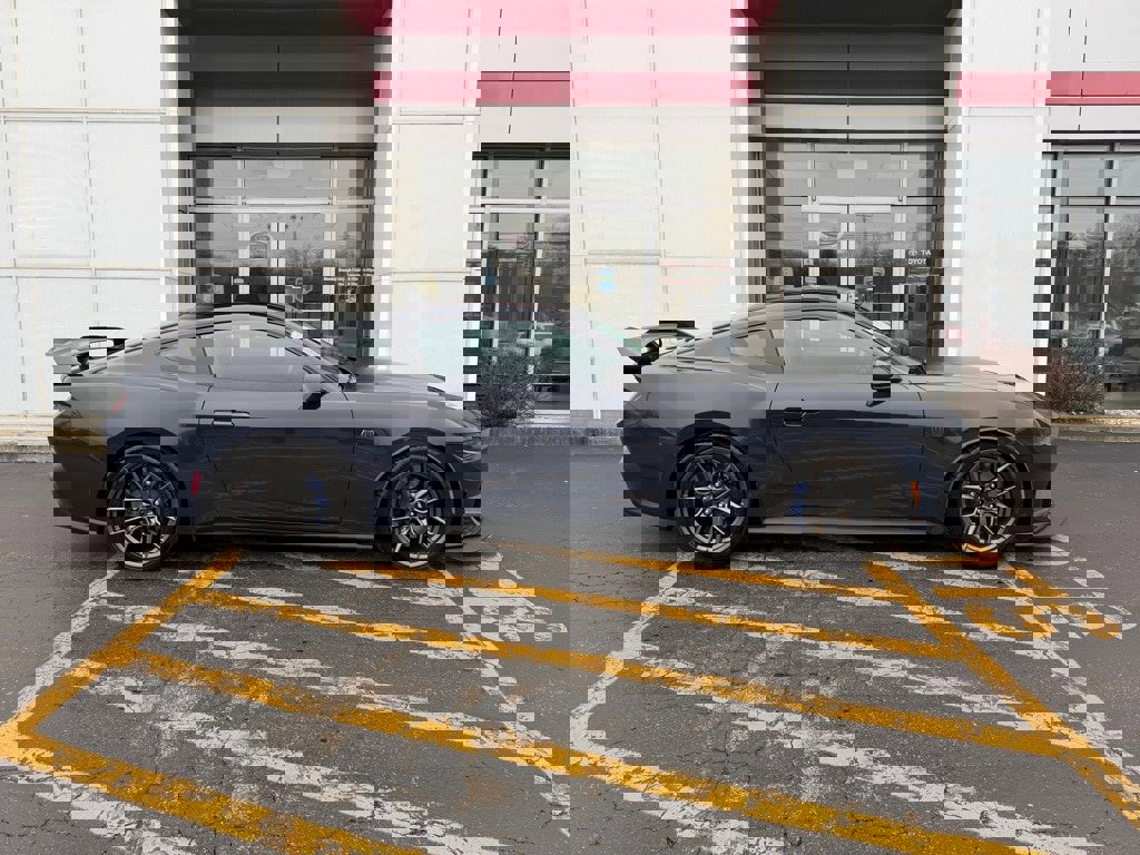 Used 2024 Ford Mustang Dark Horse w/ Dark Horse Handlin Package image 3