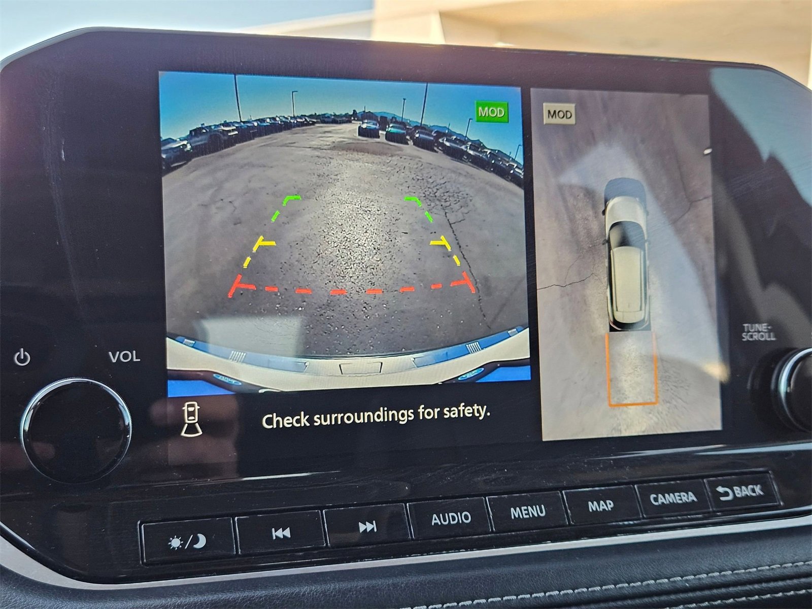 Used 2023 Nissan Rogue Platinum w/ Platinum Premium Package image 16