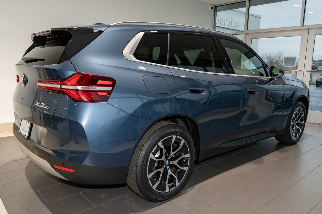 Used 2026 BMW X3 xDrive30i w/ Premium Package AWD/4WD image 5