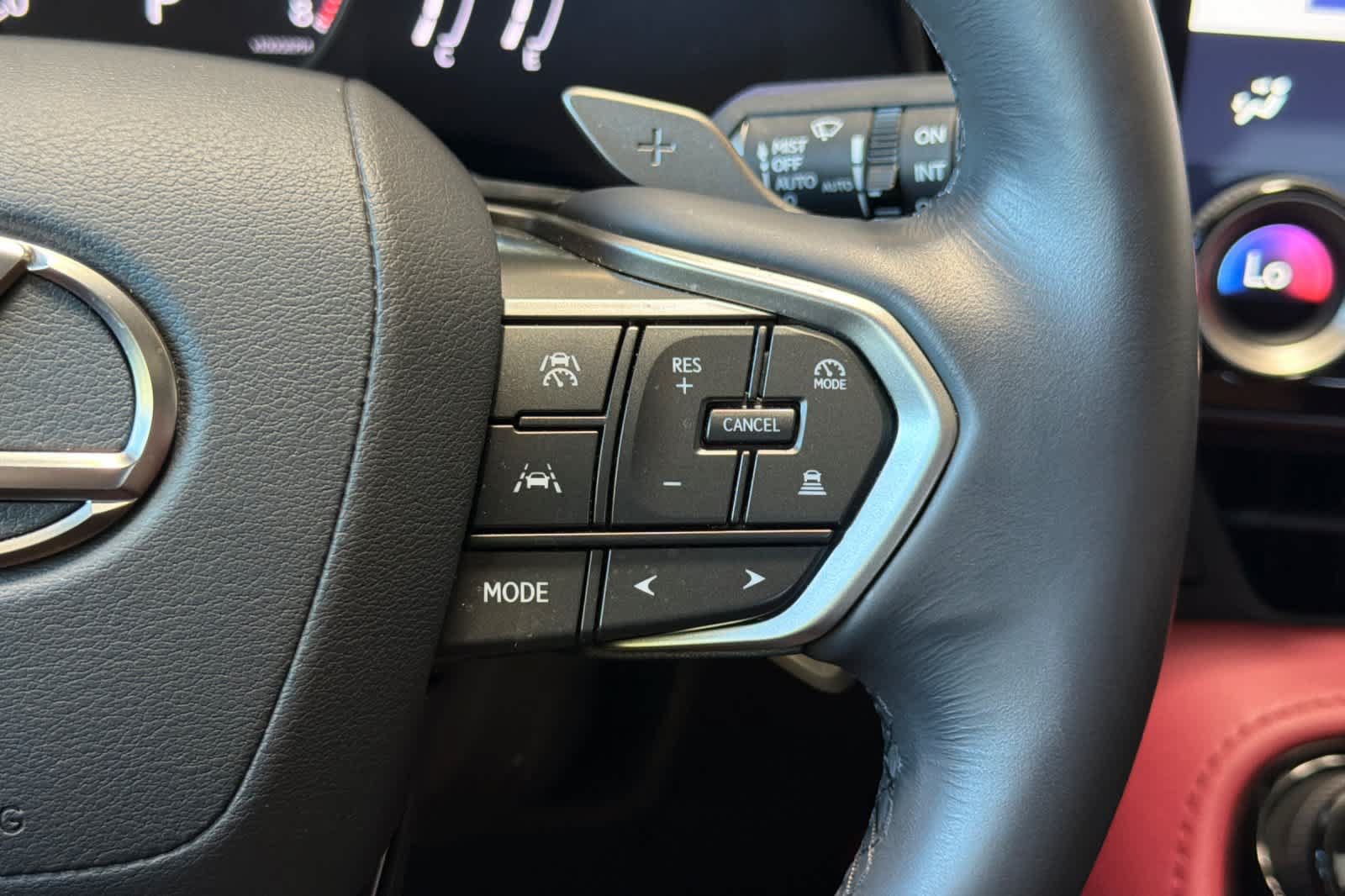 Certified 2025 Lexus NX 350 AWD w/ Accessory Package (A2) image 26