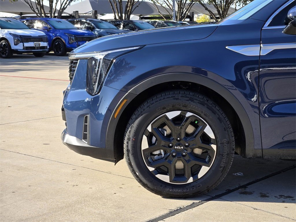 New 2026 Kia Sorento S w/ S Panoramic Sunroof Package image 5