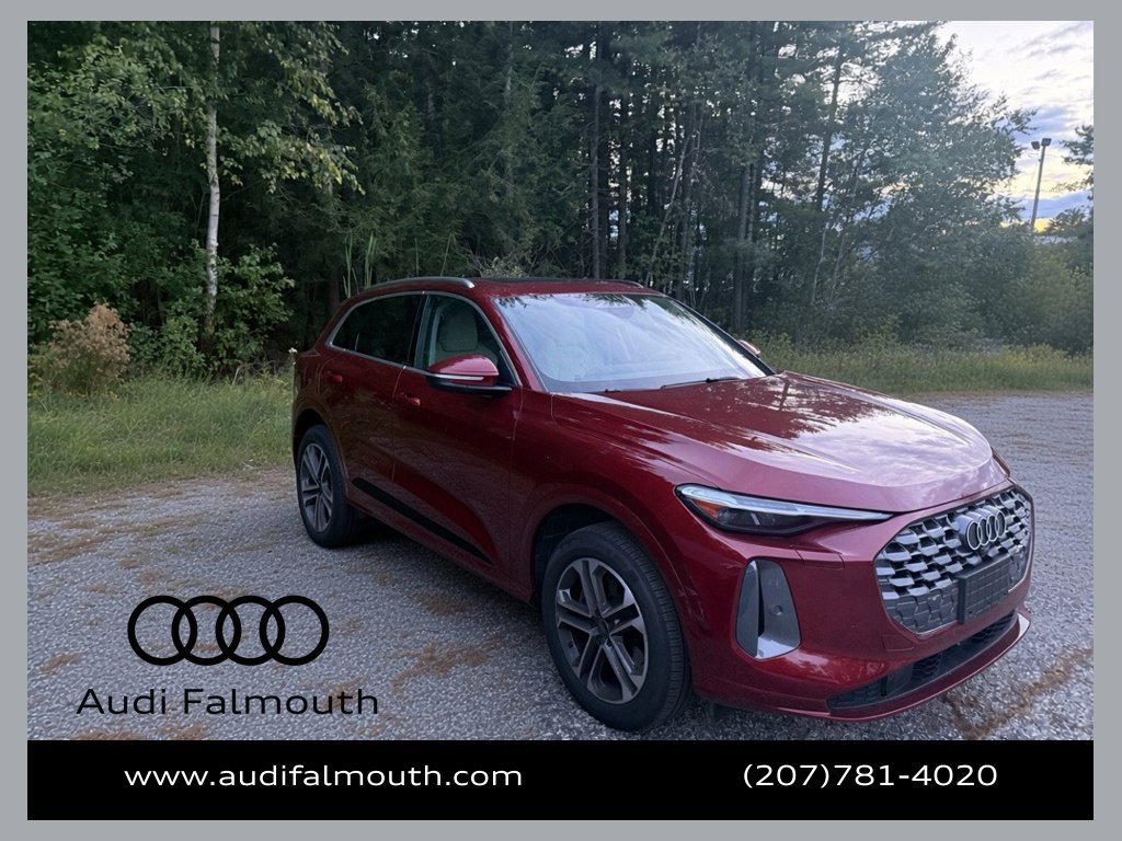 Used 2025 Audi Q5 Premium Plus AWD/4WD image 1