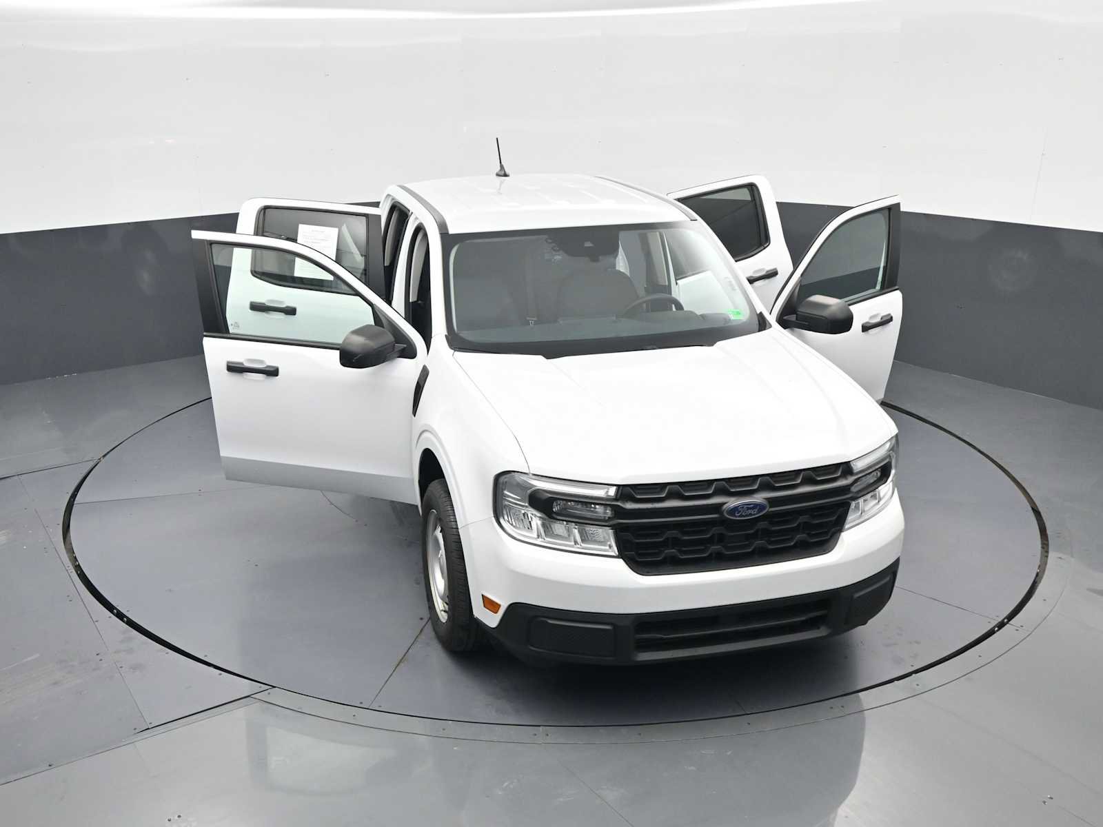 Used 2023 Ford Maverick XL image 42