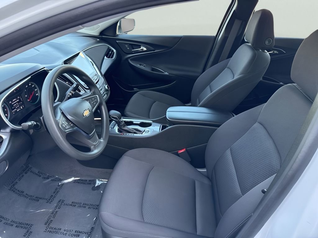 Used 2024 Chevrolet Malibu LT image 8