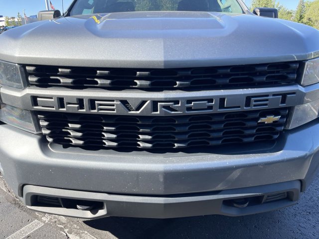 Used 2020 Chevrolet Silverado 1500 Custom w/ Custom Value Package AWD/4WD image 29