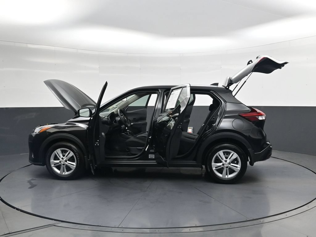 Certified 2025 Nissan Kicks Play S FWD image 50